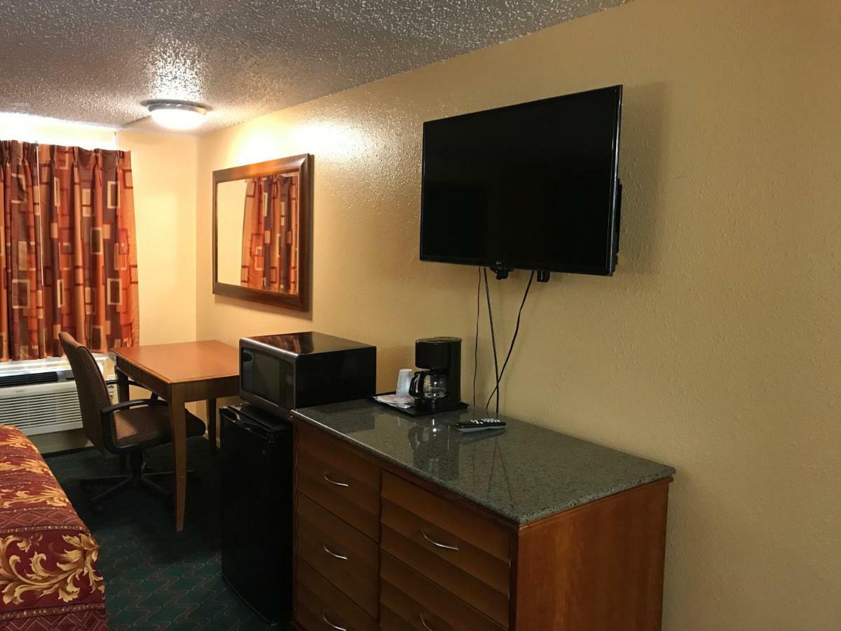 Travel Inn 韦瑟福德 外观 照片
